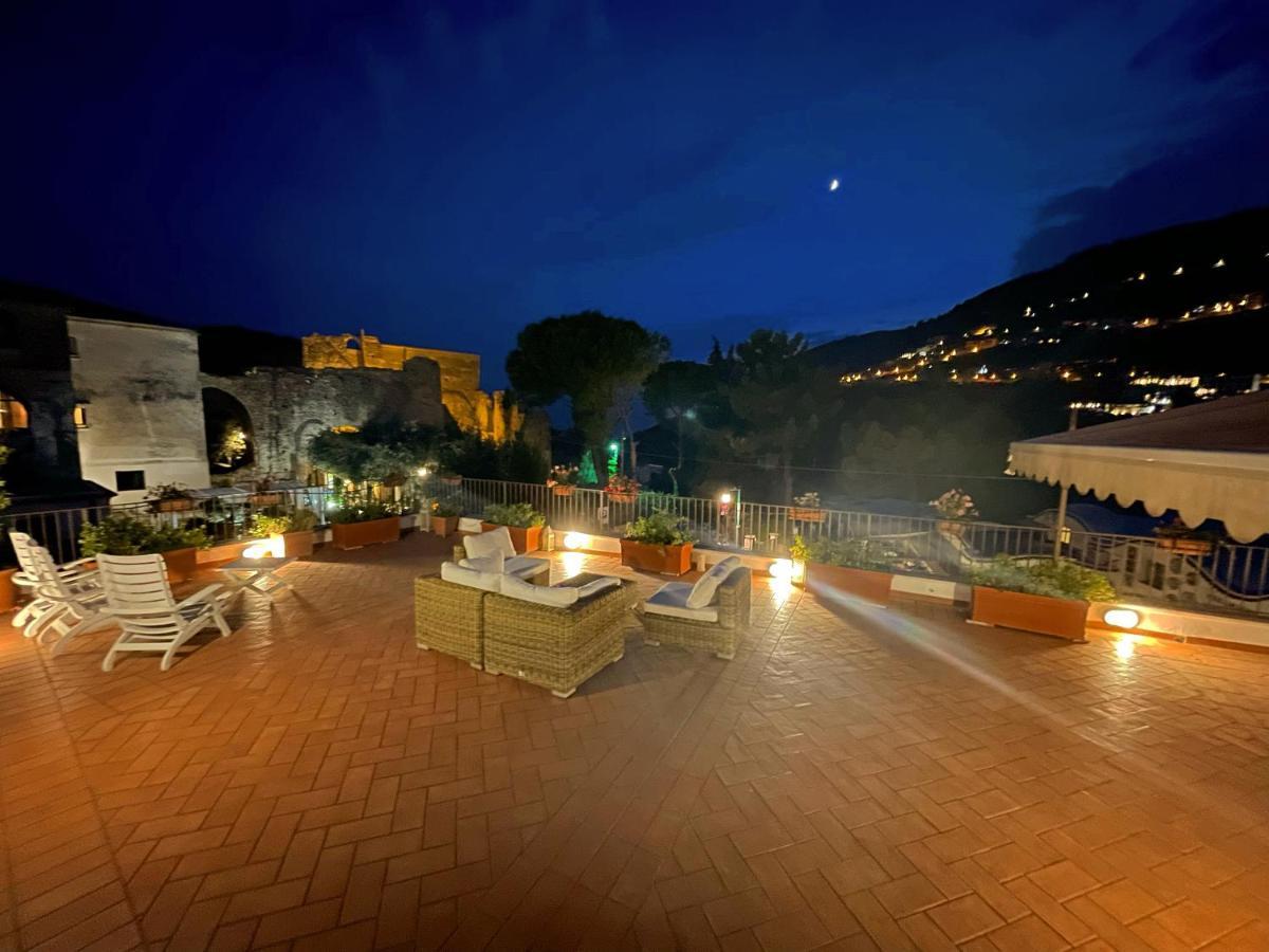 Antica Porta Residence, In The Center Of Ravello, 3 Min Walk Within Villa Rufolo And The Main Square Eksteriør billede